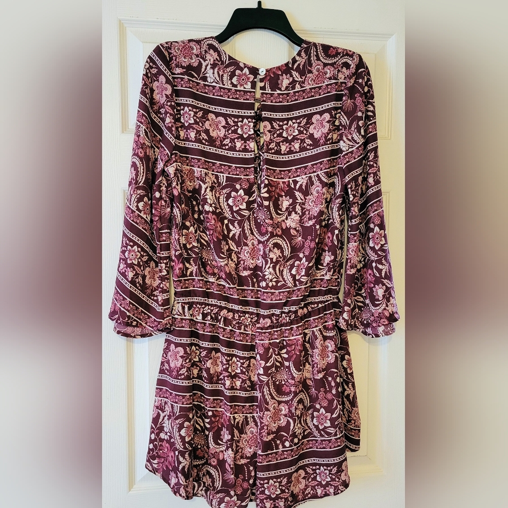 Show me your MUMU  size large Tilly tie romper. Large. Color Wine - Picture 5 of 7